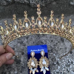Abrienda Gold Gelin Kına Tacı Özel Gün Aksesuar Kadın Taç Ve Üç Mekik Küpe Takımı-ABRİENDA-32 Abrienda Gold Gelin Kına Tacı Özel Gün Aksesuar Kadın Taç Ve Üç Mekik Küpe Takımı-ABRİENDA-32