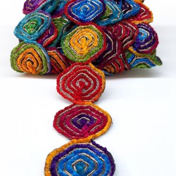 Yuvarlak Desenli Renkli Antik Şerit Güpür-AD-1015