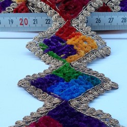 Kare Desenli Renkli Antik Şerit Güpür-AD-1017