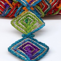 Kare Sarmal Antik Şerit Güpür-AD-1018