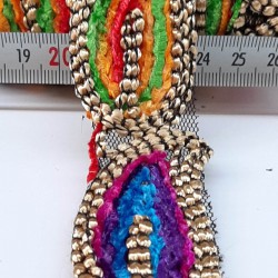 Şal Desenli Rengarenk Antik Şerit Güpür-AD-1037