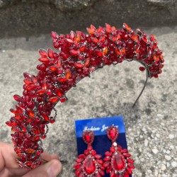 Aldonsa Kırmızı Gelin Kına Tacı Özel Gün Aksesuar Kadın Taç Ve Geniş Mekik Küpe Takımı-ALDONSA-12 Aldonsa Kırmızı Gelin Kına Tacı Özel Gün Aksesuar Kadın Taç Ve Geniş Mekik Küpe Takımı-ALDONSA-12