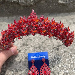 Aldonsa Kırmızı Gelin Kına Tacı Özel Gün Aksesuar Kadın Taç Ve Damla Mekik Küpe Takımı-ALDONSA-13 Aldonsa Kırmızı Gelin Kına Tacı Özel Gün Aksesuar Kadın Taç Ve Damla Mekik Küpe Takımı-ALDONSA-13