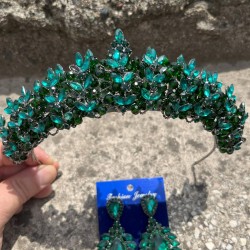 Aldonsa Yeşil Gelin Kına Tacı Özel Gün Aksesuar Kadın Taç Ve Geniş Mekik Küpe Takımı-ALDONSA-16 Aldonsa Yeşil Gelin Kına Tacı Özel Gün Aksesuar Kadın Taç Ve Geniş Mekik Küpe Takımı-ALDONSA-16