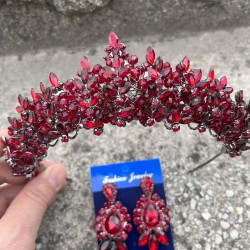 Aldonsa Bordo Gelin Kına Tacı Özel Gün Aksesuar Kadın Taç Ve Üç Mekik Küpe Takımı-ALDONSA-21 Aldonsa Bordo Gelin Kına Tacı Özel Gün Aksesuar Kadın Taç Ve Üç Mekik Küpe Takımı-ALDONSA-21