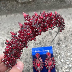 Aldonsa Bordo Gelin Kına Tacı Özel Gün Aksesuar Kadın Taç Ve İnce Mekik Küpe Takımı-ALDONSA-22 Aldonsa Bordo Gelin Kına Tacı Özel Gün Aksesuar Kadın Taç Ve İnce Mekik Küpe Takımı-ALDONSA-22