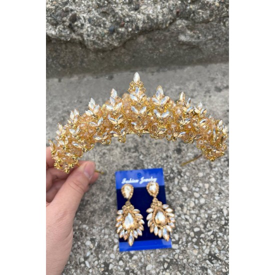 Aldonsa Gold Gelin Kına Tacı Özel Gün Aksesuar Kadın Taç Ve Geniş Mekik Küpe Takımı-ALDONSA-24 Aldonsa Gold Gelin Kına Tacı Özel Gün Aksesuar Kadın Taç Ve Geniş Mekik Küpe Takımı-ALDONSA-24