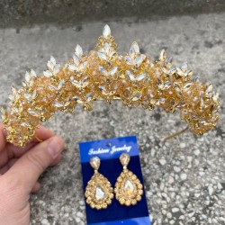 Aldonsa Gold Gelin Kına Tacı Özel Gün Aksesuar Kadın Taç Ve Damla Mekik Küpe Takımı-ALDONSA-26 Aldonsa Gold Gelin Kına Tacı Özel Gün Aksesuar Kadın Taç Ve Damla Mekik Küpe Takımı-ALDONSA-26