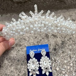 Alyce Krem İncili Gelin Kına Tacı Özel Gün Aksesuar Kadın Taç Ve Üç Mekik Küpe Takımı-ALYCE-18 Alyce Krem İncili Gelin Kına Tacı Özel Gün Aksesuar Kadın Taç Ve Üç Mekik Küpe Takımı-ALYCE-18