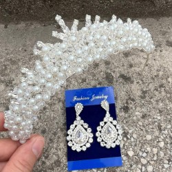 Alyce Krem İncili Gelin Kına Tacı Özel Gün Aksesuar Kadın Taç Ve Damla Mekik Küpe Takımı-ALYCE-20 Alyce Krem İncili Gelin Kına Tacı Özel Gün Aksesuar Kadın Taç Ve Damla Mekik Küpe Takımı-ALYCE-20