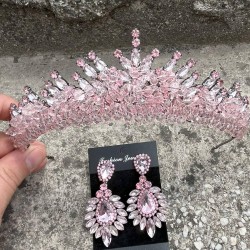 Alyce Pembe Gelin Kına Tacı Özel Gün Aksesuar Kadın Taç Ve Geniş Mekik Küpe Takımı-ALYCE-22 Alyce Pembe Gelin Kına Tacı Özel Gün Aksesuar Kadın Taç Ve Geniş Mekik Küpe Takımı-ALYCE-22