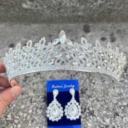 Amara Gümüş Taç ve Damla Mekik Küpe Takımı – Işıltılı Abiye Gelin Seti-AMARA-35 Amara Gümüş Taç ve Damla Mekik Küpe Takımı – Işıltılı Abiye Gelin Seti-AMARA-35