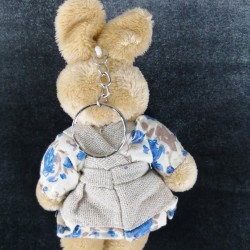 Kıyafetli Peluş Tavşan-AYC-1001 Kıyafetli Peluş Tavşan-AYC-1001