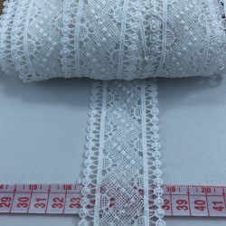 Beyaz Desenli Kenar Güpür-AYD-1005