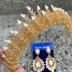 Belicia Gold Gelin Kına Tacı Özel Gün Aksesuar Kadın Taç Ve Geniş Mekik Küpe Takımı-BELICIA-30 Belicia Gold Gelin Kına Tacı Özel Gün Aksesuar Kadın Taç Ve Geniş Mekik Küpe Takımı-BELICIA-30