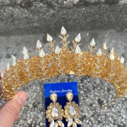 Belicia Gold Gelin Kına Tacı Özel Gün Aksesuar Kadın Taç Ve Üç Mekik Küpe Takımı-BELICIA-32 Belicia Gold Gelin Kına Tacı Özel Gün Aksesuar Kadın Taç Ve Üç Mekik Küpe Takımı-BELICIA-32