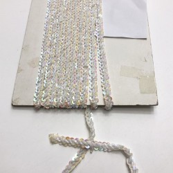 Beyaz Işıltılı Boncuk İşlemeli Şerit-BIS-1043
