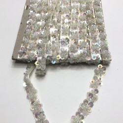 Beyaz Şık Boncuk İşlemeli Şerit-BIS-1044