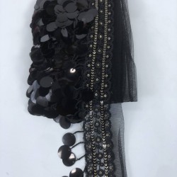 Küçük Çiçek Detaylı Siyah Pullu İşlemeli Şerit-BIS-122