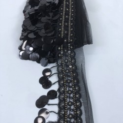 Küçük Çiçek Detaylı Siyah Pullu İşlemeli Şerit-BIS-122