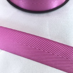 Koyu Pembe Balıksırtı Kurdele-BLK-1000 Koyu Pembe Balıksırtı Kurdele-BLK-1000