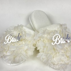 Bride Yazılı Beyaz Çiçekli Süslü Gelin Terliği-BRIDE-24 Bride Yazılı Beyaz Çiçekli Süslü Gelin Terliği-BRIDE-24