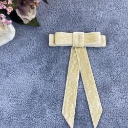 Krem Kadın Broş Yaka Aksesuarı Yaka Kurdelesi Kıyafet Aksesuarı Yaka Broşu-BROS-1013 Krem Kadın Broş Yaka Aksesuarı Yaka Kurdelesi Kıyafet Aksesuarı Yaka Broşu-BROS-1013