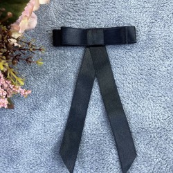 Siyah Saten Kadın Broş Yaka Aksesuarı Yaka Kurdelesi Kıyafet Aksesuarı Yaka Broşu-BROS-1047 Siyah Saten Kadın Broş Yaka Aksesuarı Yaka Kurdelesi Kıyafet Aksesuarı Yaka Broşu-BROS-1047