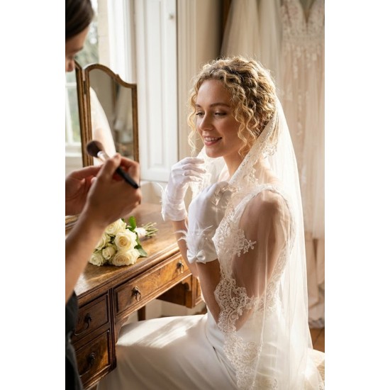 Celestique Feather Beyaz Satin Eldiven &ndash; Fiyonk Detaylı T&uuml;yl&uuml; L&uuml;ks Gelin ve Davet Aksesuarı-CELESTIQUE-2