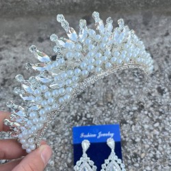 Daisy Krem İncili Taç ve Damla Mekik Küpe Takımı – Işıltılı Abiye Gelin Seti-DAISY-16 Daisy Krem İncili Taç ve Damla Mekik Küpe Takımı – Işıltılı Abiye Gelin Seti-DAISY-16