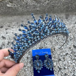 Daisy Lacivert Taç ve İnce Mekik Küpe Takımı – Işıltılı Abiye Gelin Seti-DAISY-25 Daisy Lacivert Taç ve İnce Mekik Küpe Takımı – Işıltılı Abiye Gelin Seti-DAISY-25