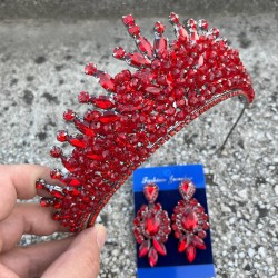 Daisy Kırmızı Taç ve Üç Mekik Küpe Takımı – Işıltılı Abiye Gelin Seti-DAISY-31 Daisy Kırmızı Taç ve Üç Mekik Küpe Takımı – Işıltılı Abiye Gelin Seti-DAISY-31