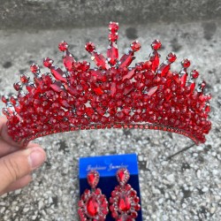 Daisy Kırmızı Taç ve Üç Mekik Küpe Takımı – Işıltılı Abiye Gelin Seti-DAISY-31 Daisy Kırmızı Taç ve Üç Mekik Küpe Takımı – Işıltılı Abiye Gelin Seti-DAISY-31