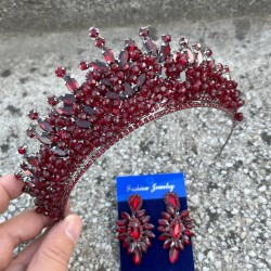 Daisy Bordo Taç ve İnce Mekik Küpe Takımı – Işıltılı Abiye Gelin Seti-DAISY-35 Daisy Bordo Taç ve İnce Mekik Küpe Takımı – Işıltılı Abiye Gelin Seti-DAISY-35