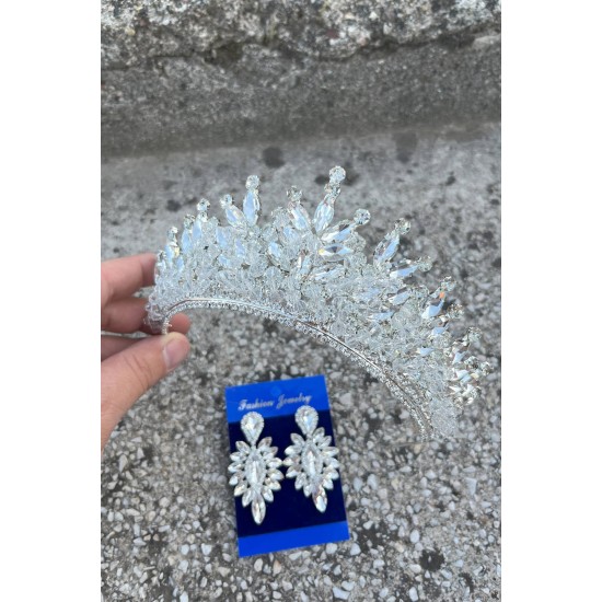 Daisy Gümüş Taç ve İnce Mekik Küpe Takımı – Işıltılı Abiye Gelin Seti-DAISY-37 Daisy Gümüş Taç ve İnce Mekik Küpe Takımı – Işıltılı Abiye Gelin Seti-DAISY-37