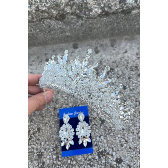 Daisy Gümüş Taç ve Üç Mekik Küpe Takımı – Işıltılı Abiye Gelin Seti-DAISY-38 Daisy Gümüş Taç ve Üç Mekik Küpe Takımı – Işıltılı Abiye Gelin Seti-DAISY-38