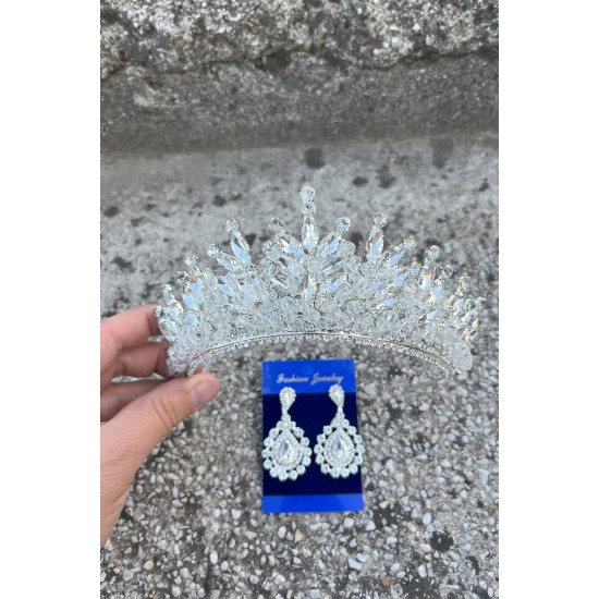 Daisy Gümüş Taç ve Damla Mekik Küpe Takımı – Işıltılı Abiye Gelin Seti-DAISY-39 Daisy Gümüş Taç ve Damla Mekik Küpe Takımı – Işıltılı Abiye Gelin Seti-DAISY-39