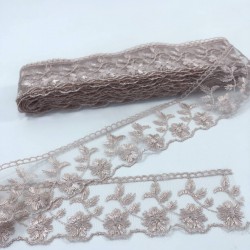 Pudra Yaprak Desenli Geniş Kenar Dantel-DAN-519