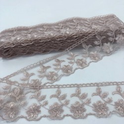 Pudra Yaprak Desenli Geniş Kenar Dantel-DAN-519