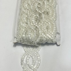 Kırık Beyaz Pullu Su Yolu Desenli Dantel Şerit-DAN-552