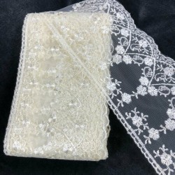 Krem Güpür Dantel Model 107-DAN-571