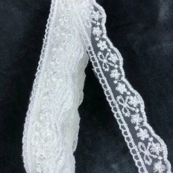 Beyaz Güpür Dantel Model 111-DAN-578