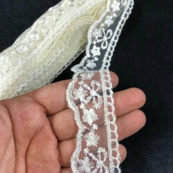 Krem Güpür Dantel Model 111-DAN-579