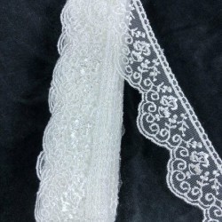 Beyaz Güpür Dantel Model 113-DAN-582