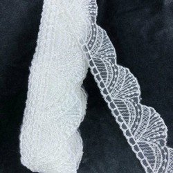 Beyaz Güpür Dantel Model 114-DAN-584