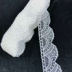 Beyaz Güpür Dantel Model 114-DAN-584