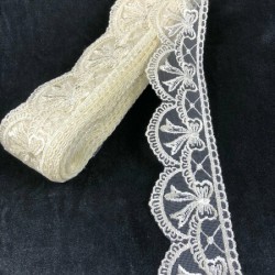 Krem Güpür Dantel Model 117-DAN-591