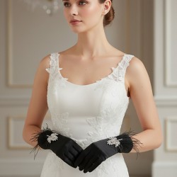 Elarisse Jewel Siyah Satin Eldiven &ndash; Taşlı ve T&uuml;yl&uuml; Kısa L&uuml;ks Gelin ve Davet Aksesuarı-ELARISSE-2