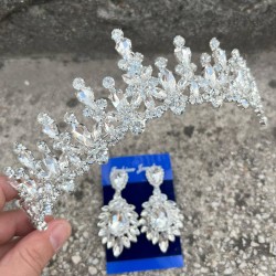 Elvira Gümüş Gelin Kına Tacı Özel Gün Aksesuar Kadın Taç Ve Geniş Mekik Küpe Takımı-ELVIRA-12 Elvira Gümüş Gelin Kına Tacı Özel Gün Aksesuar Kadın Taç Ve Geniş Mekik Küpe Takımı-ELVIRA-12