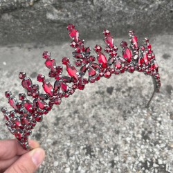 Elvira Bordo Gelin Kına Tacı Özel Gün Aksesuar Kadın Taç Saç Aksesuarı-ELVIRA-2 Elvira Bordo Gelin Kına Tacı Özel Gün Aksesuar Kadın Taç Saç Aksesuarı-ELVIRA-2